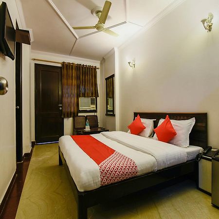 Hotel Amrit Villa Delhi  Eksteriør billede