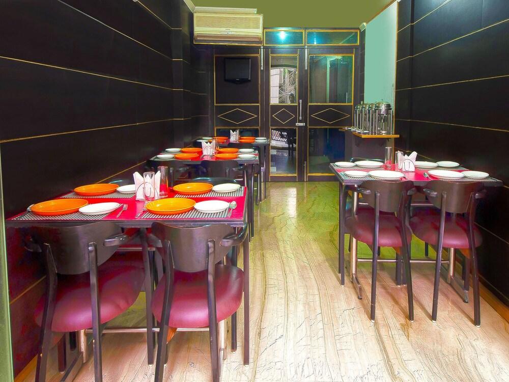Hotel Amrit Villa Delhi  Eksteriør billede