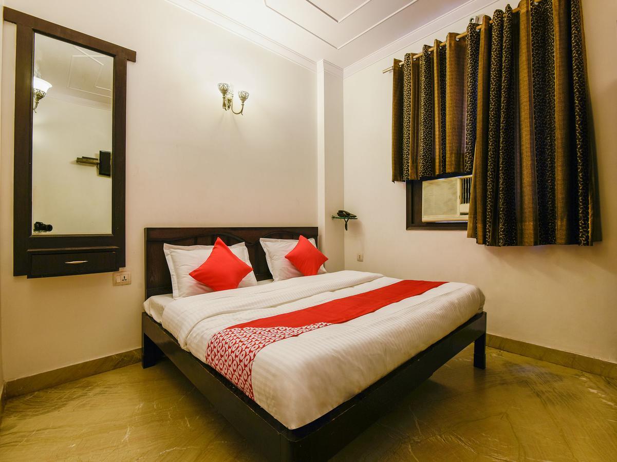 Hotel Amrit Villa Delhi  Eksteriør billede